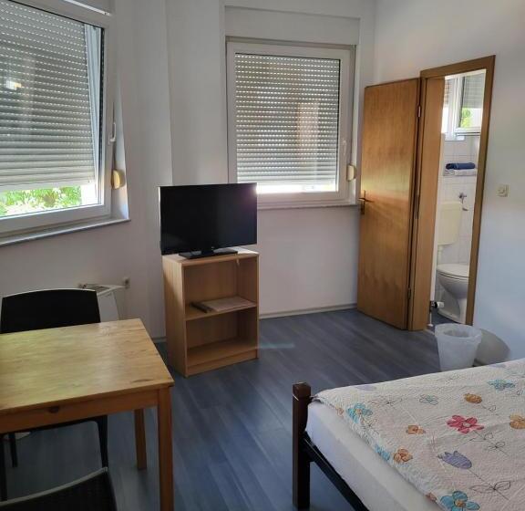 Majatalo Guest House Talas