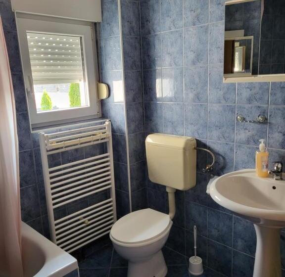 Majatalo Guest House Talas