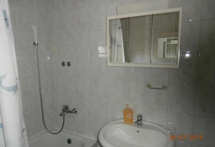 Majatalo Guest House Talas