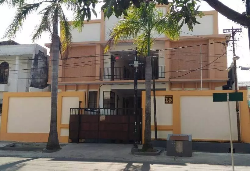 Pensió K15 Exclusive