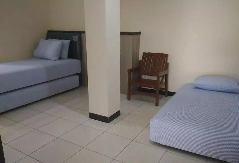 Pensió K15 Exclusive