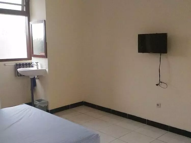 Pensió K15 Exclusive