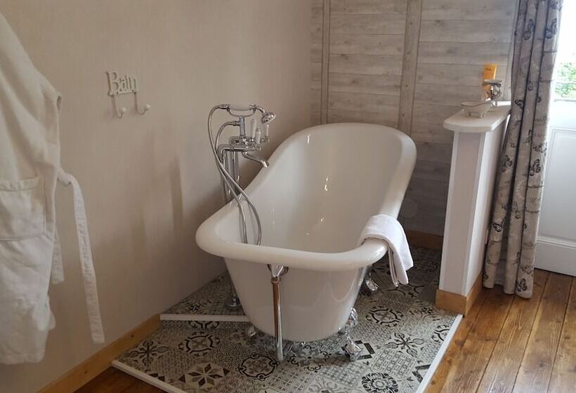 بنسيون Les Iris Chambres D’hôte