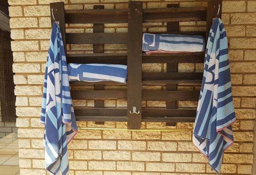 פנסיון Lions Guesthouse