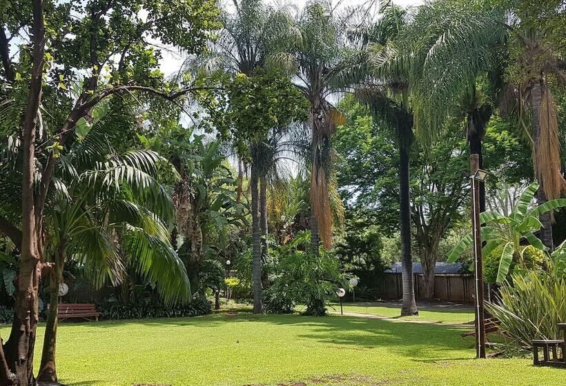 פנסיון Lions Guesthouse