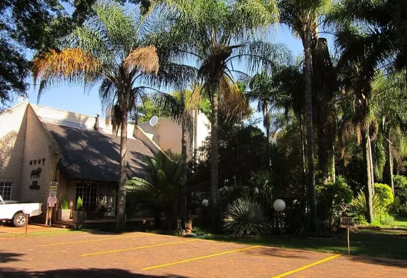 Majatalo Lions Guesthouse