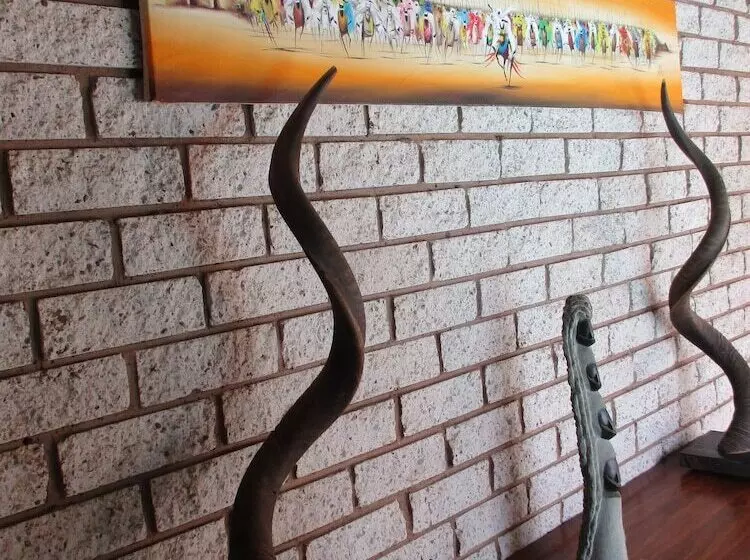 Majatalo Lions Guesthouse