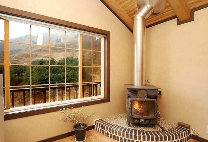 Starlight Hill Pension