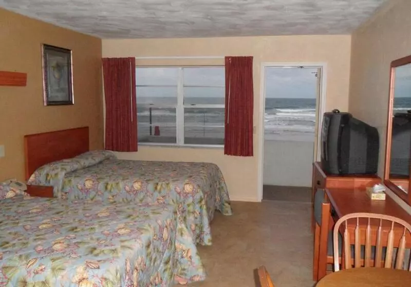 Driftwood Beach Motel