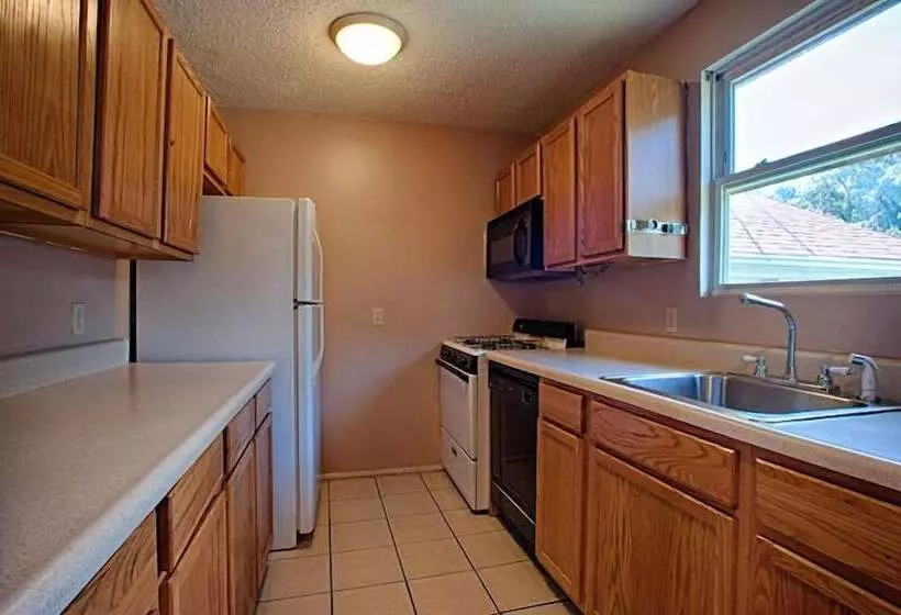 Economy Motel Inn And Suites Somers Point