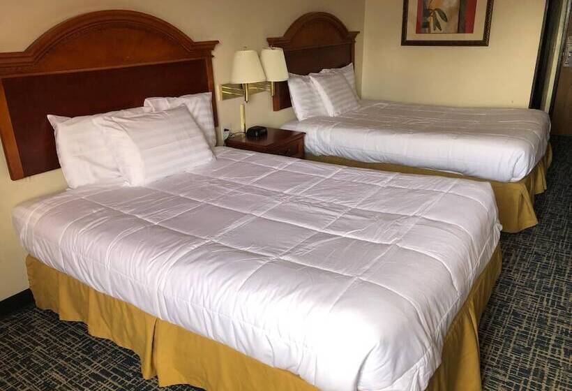 Отель Americas Best Value Inn Gaylord