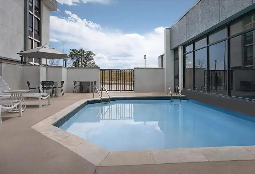 ホテル Comfort Inn Denver East