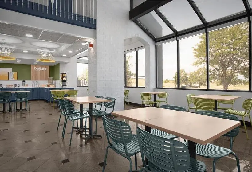 ホテル Comfort Inn Denver East
