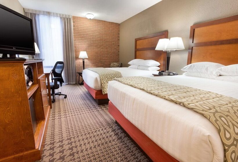 בית מלון כפרי Drury Inn & Suites Jackson Mo