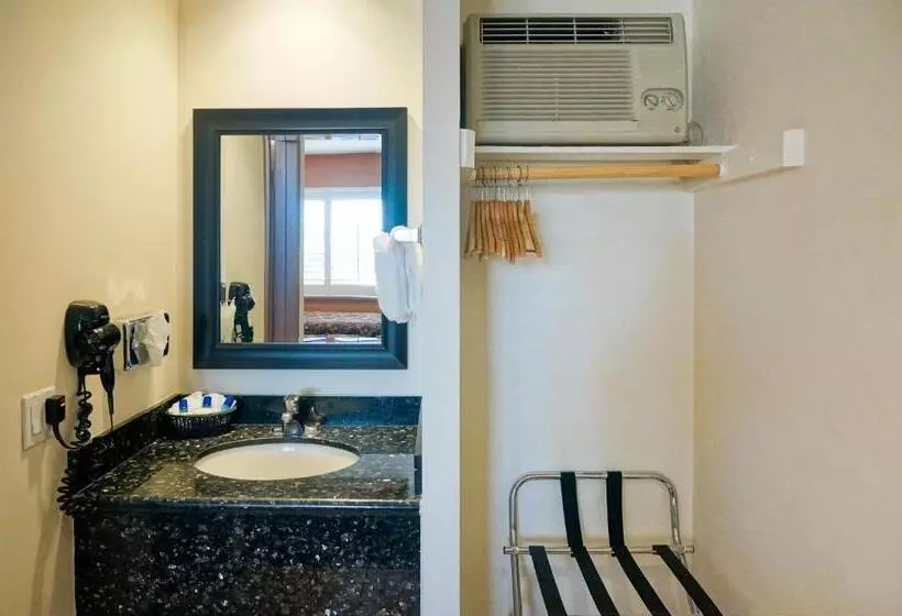 فندق Dunes Inn Sunset