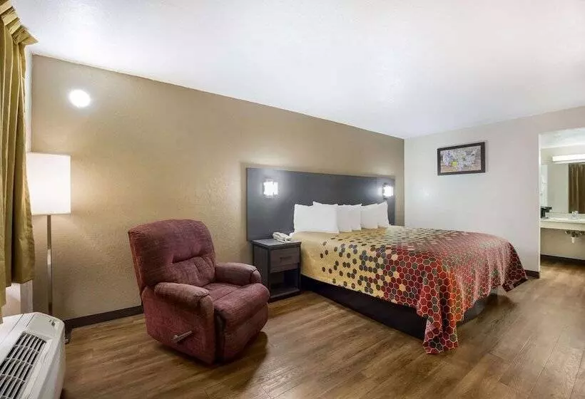 فندق Econo Lodge