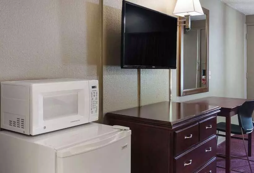 호텔 Econo Lodge Pittsburgh I79