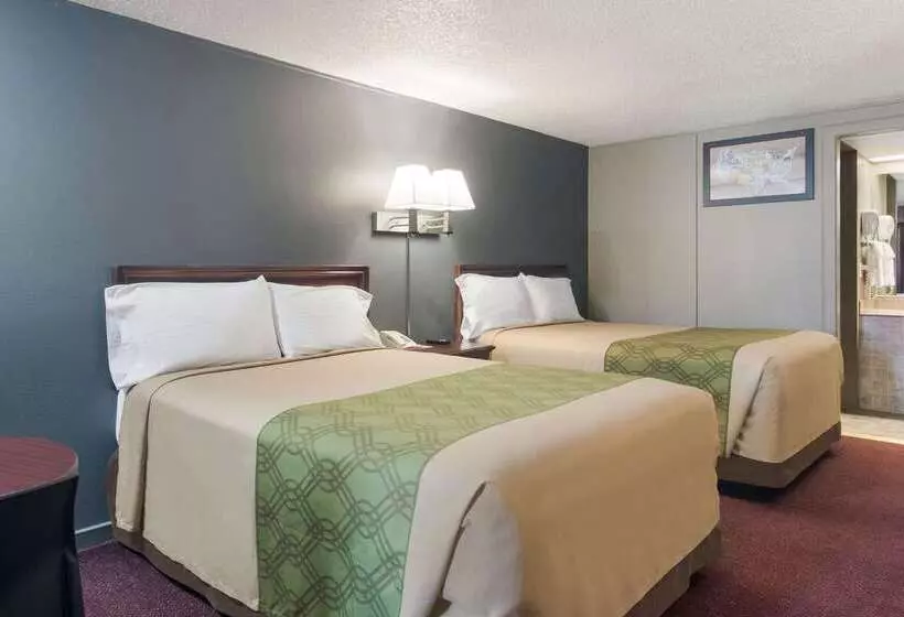 호텔 Econo Lodge Pittsburgh I79