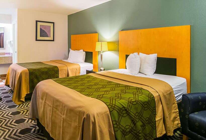 בית מלון כפרי Econo Lodge