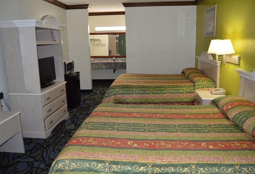 فندق Economy Inn Cuyahoga Falls