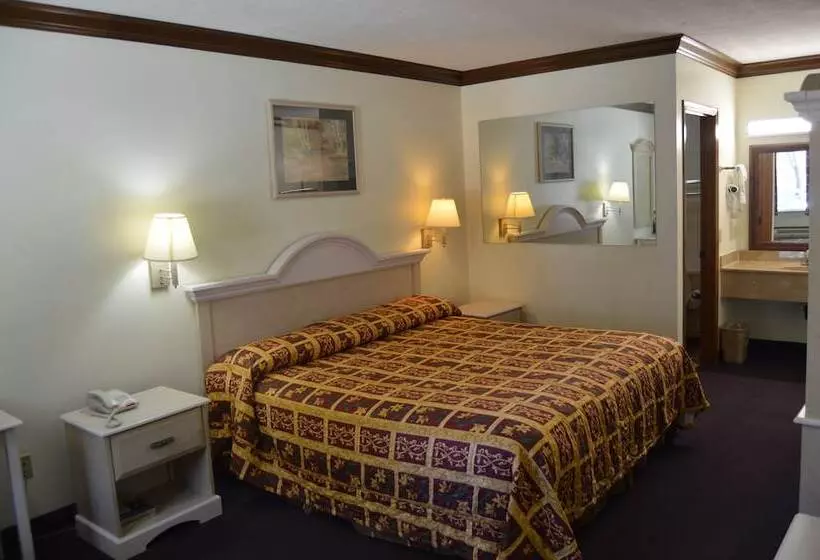 호텔 Economy Inn Cuyahoga Falls