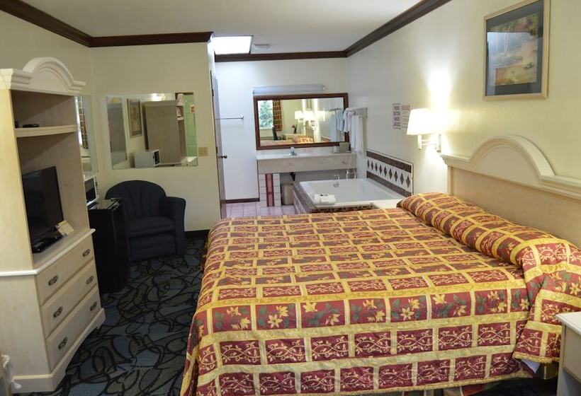 فندق Economy Inn Cuyahoga Falls