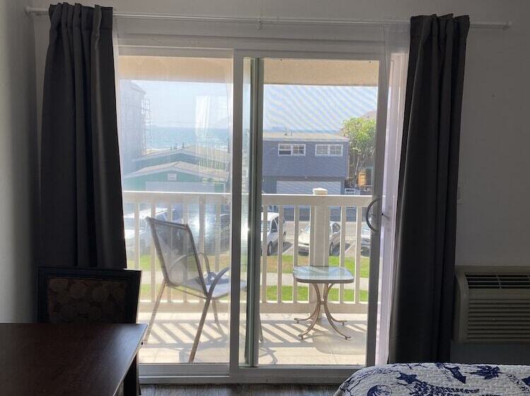 호텔 Ocean Surf Inn & Suites