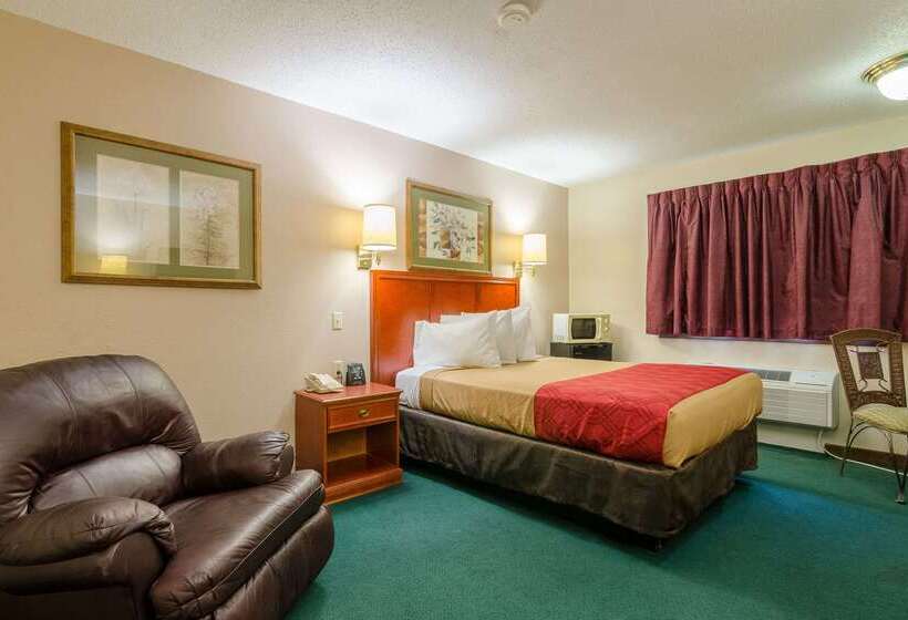 فندق Rodeway Inn Mitchell