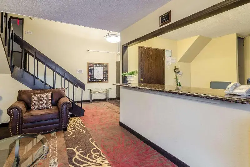 ホテル Rodeway Inn Mitchell