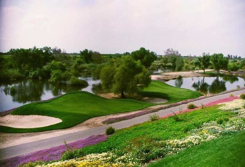 هتل Summerfield Inn Fresno Yosemite