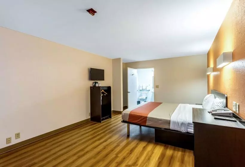 Motel 6san Antonio, Tx  South Ww White Rd