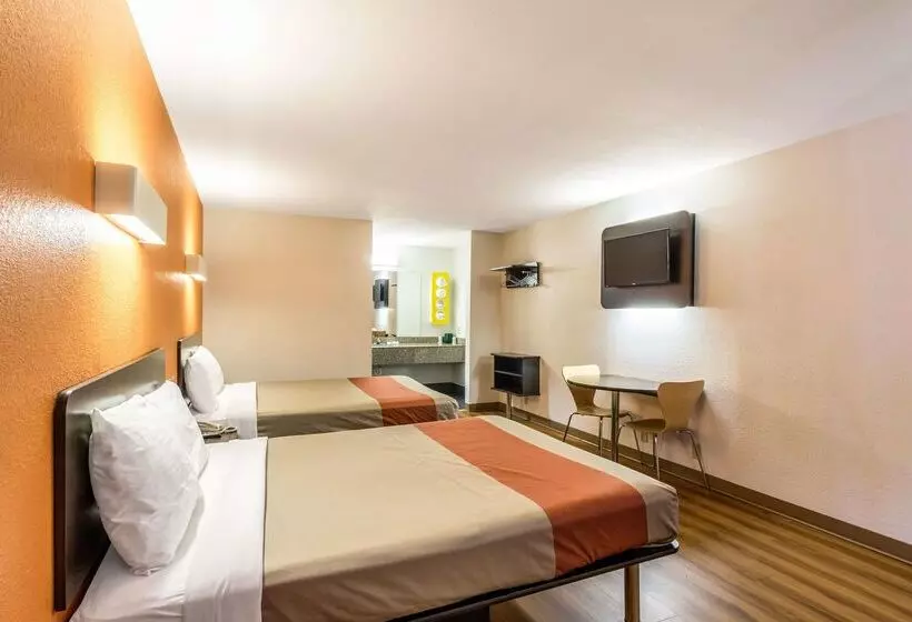 Motel 6san Antonio, Tx  South Ww White Rd