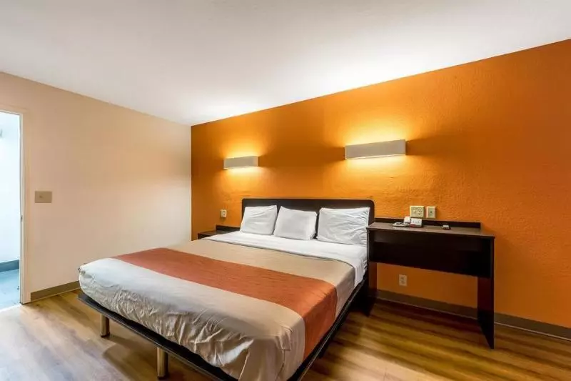Motel 6san Antonio, Tx  South Ww White Rd