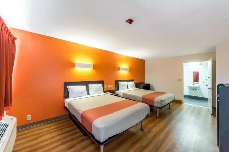 Motel 6san Antonio, Tx  South Ww White Rd