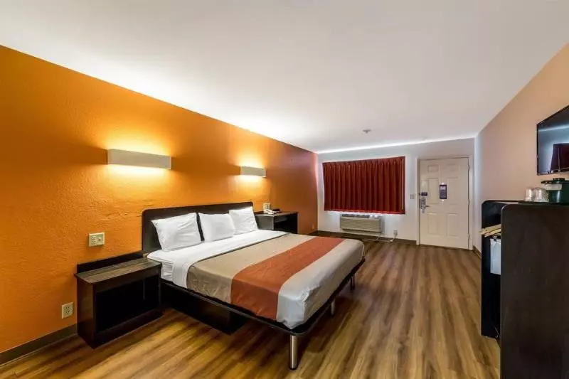 Motel 6san Antonio, Tx  South Ww White Rd