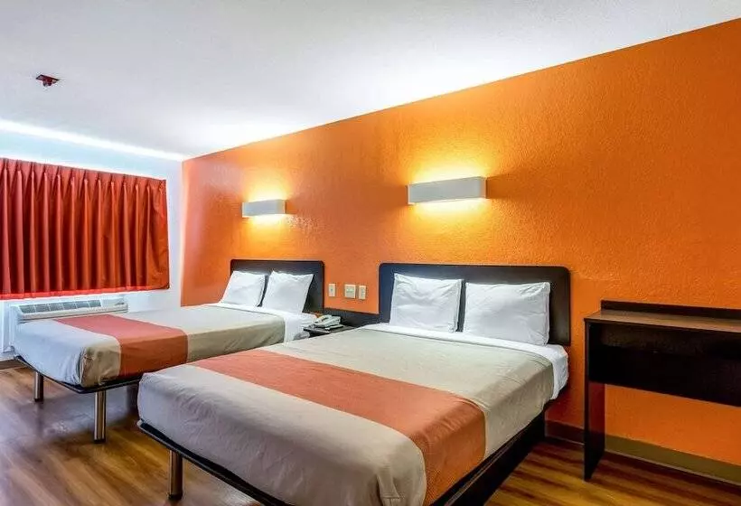Motel 6san Antonio, Tx  South Ww White Rd