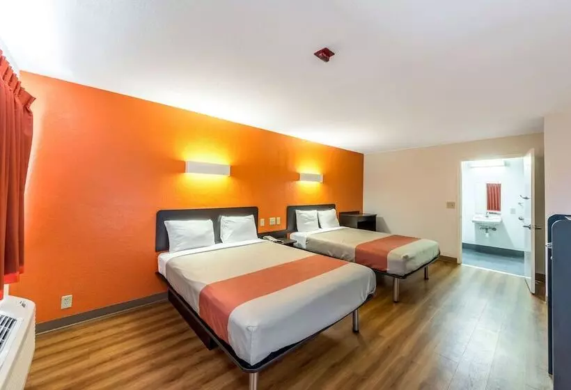 Motel 6san Antonio, Tx  South Ww White Rd
