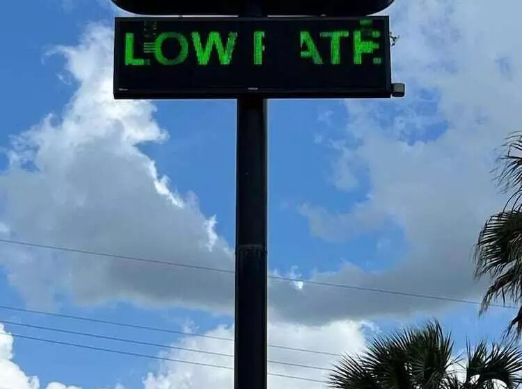 汽车旅馆  Driftwood Inn   Lake City