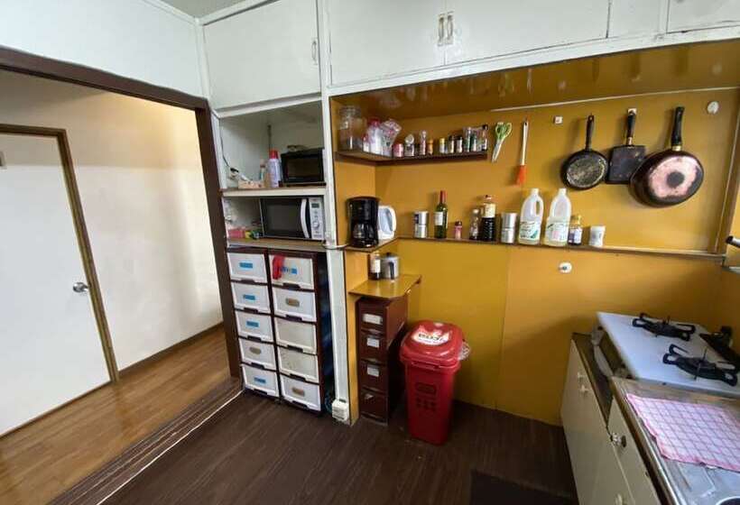 Alberg Guesthouse Base Okinawa