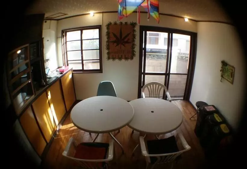 ユースホステル Guesthouse Base Okinawa