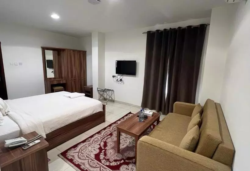 هتل Baiti Furnished Apartments