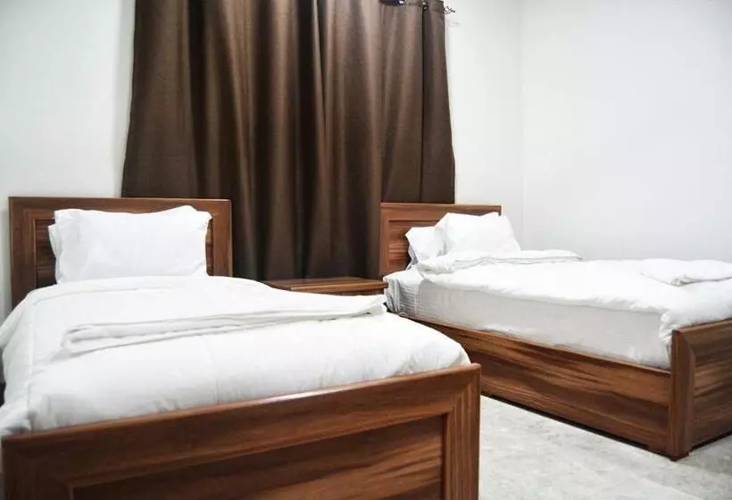 هتل Baiti Furnished Apartments