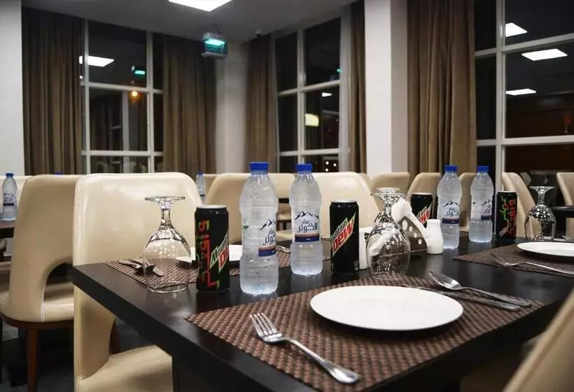 هتل Baiti Furnished Apartments