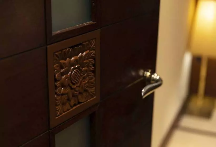 Hotelli Gendairakuen Isehara   Adults Only