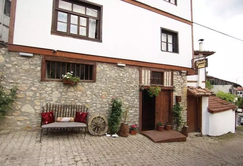 ペンション Badeli Konak Safranbolu