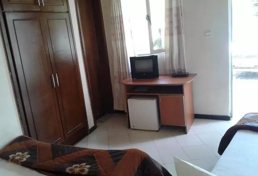 پانسیون Konjo Guesthouse