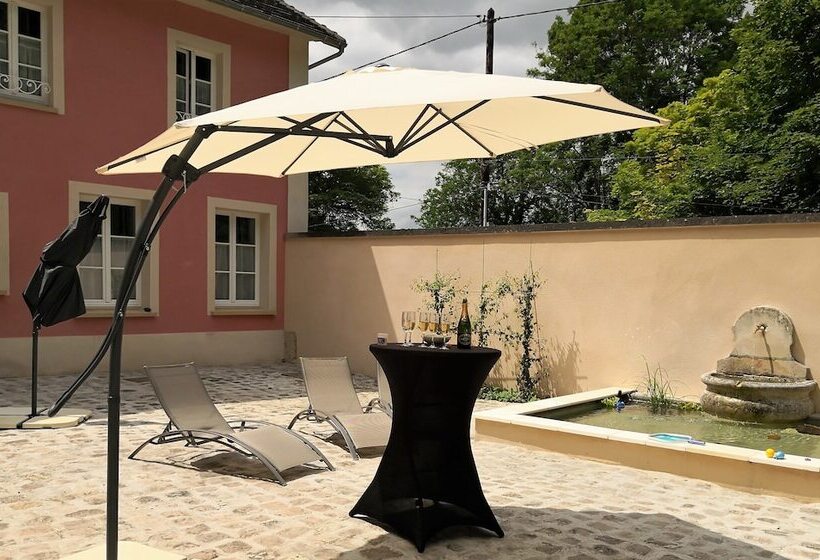 بنسيون Les 7 Sources