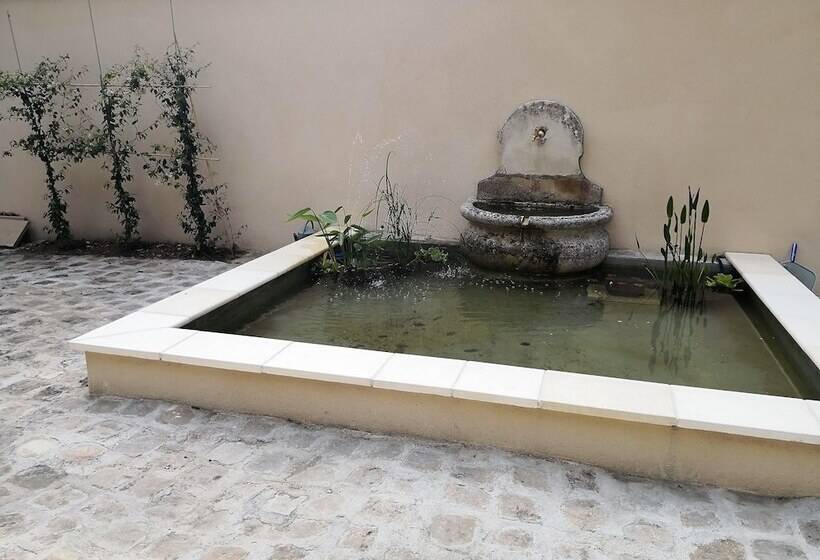 بنسيون Les 7 Sources