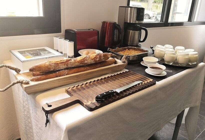 بنسيون Les 7 Sources