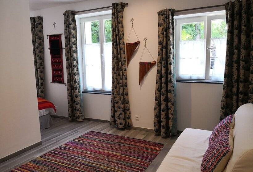 بنسيون Les 7 Sources